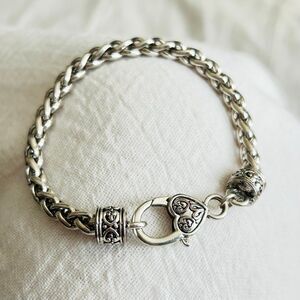 Silver Tone Wheat Link Heart Clasp Bracelet